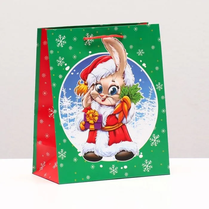 Пакет подарочный "Зайчик Дед Мороз" , 18 х 22,3 х 10 см 9232648 - купить в магазине Кассандра, 6900092326481,  Пакет подарочный "Зайчик Дед Мороз" , 18 х 22,3 х 10 см 9232648 - купить в магазине Кассандра, фото, 6900092326481,