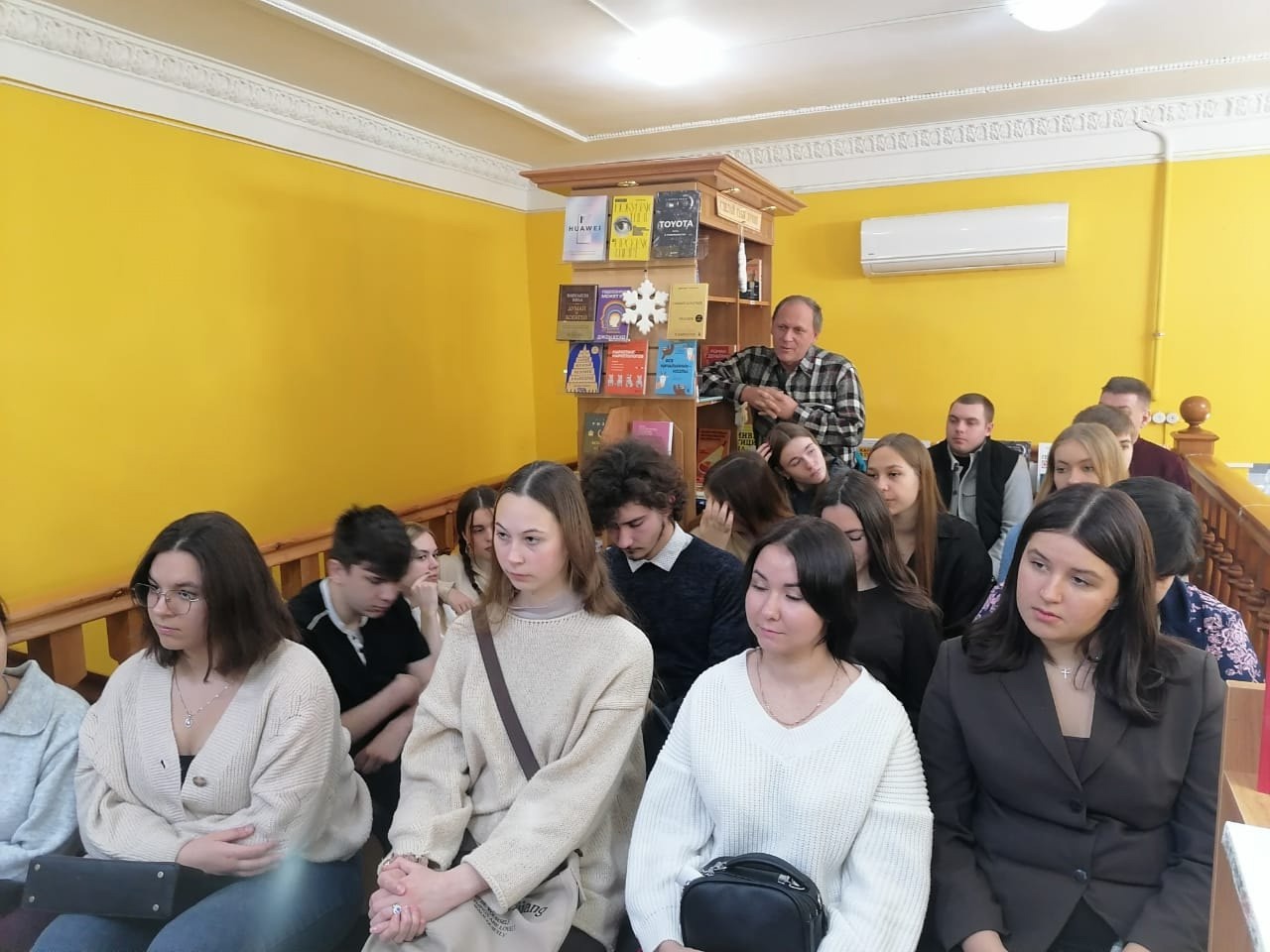 � ������� �������� "���������" �� ������ �. ���������, ��. ������-������������, 31 ���������� ������-��������� "����������� ������������� �����������".