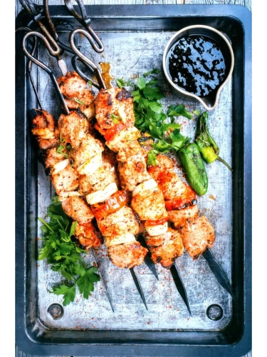 Готовим маринады и шашлыки. Сборник лучших рецептов.- купить в магазине Кассандра, фото, 9785042143328, 